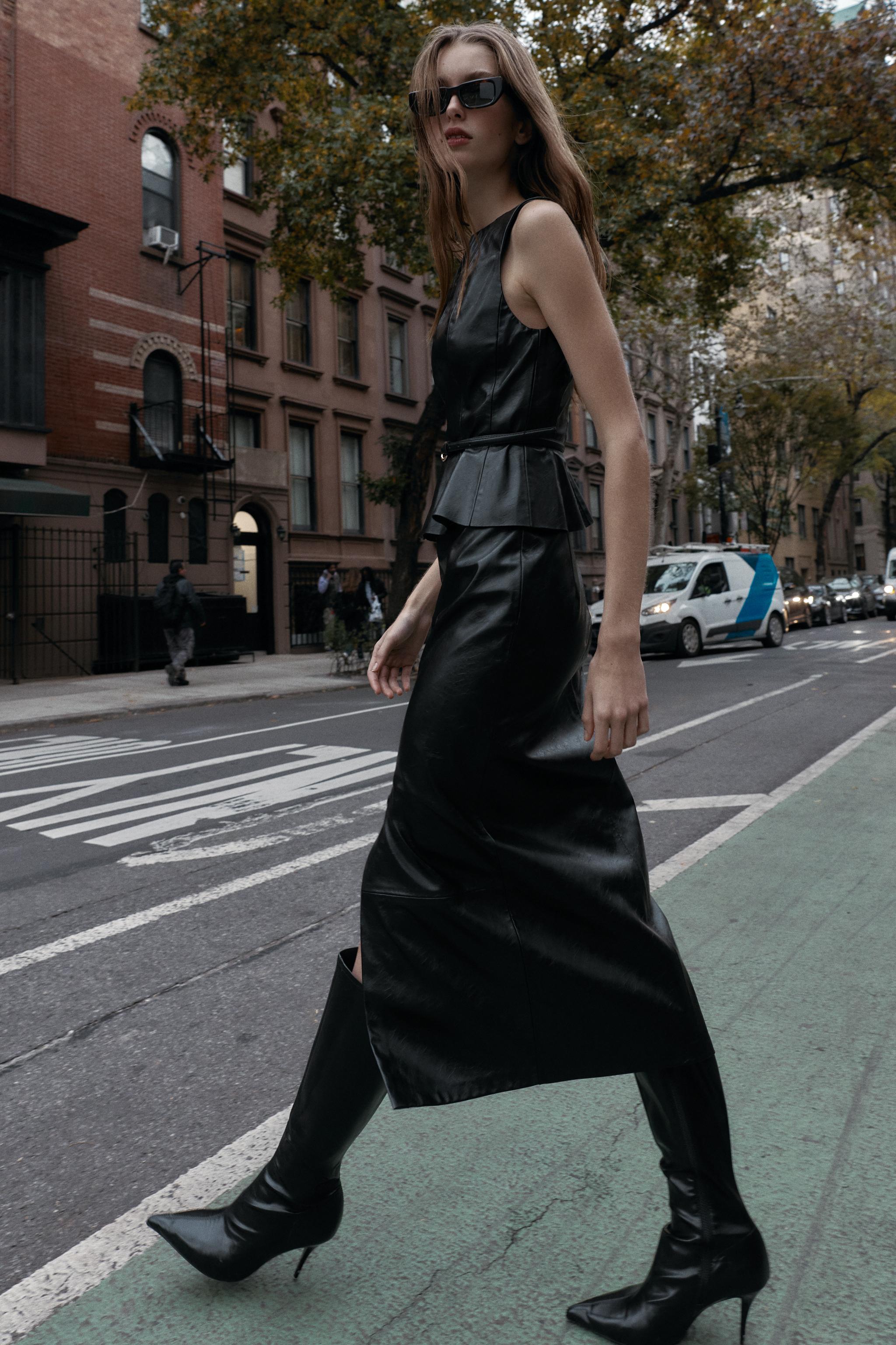 FAUX LEATHER MIDI SKIRT